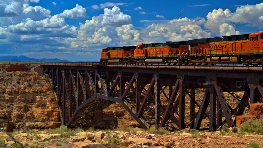 canyon-diablo-tressle-train-8-wm.webp