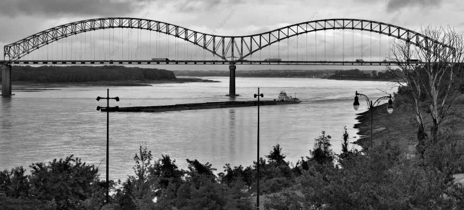 mississippi-barge-2-b-and-w-wm.webp