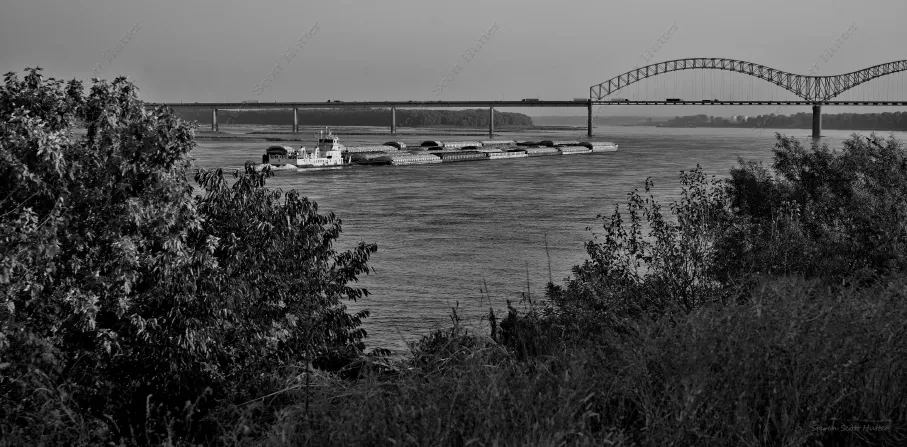 river-barge-1-b-and-w-wm.webp