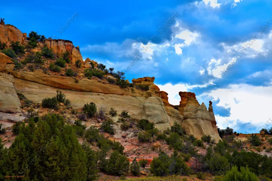 the-spires-1-vibrant-wm.webp